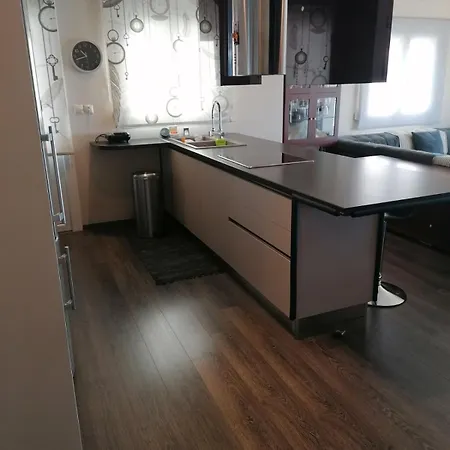 Prázdninový dům Caravi Beachfront Porto Cheli